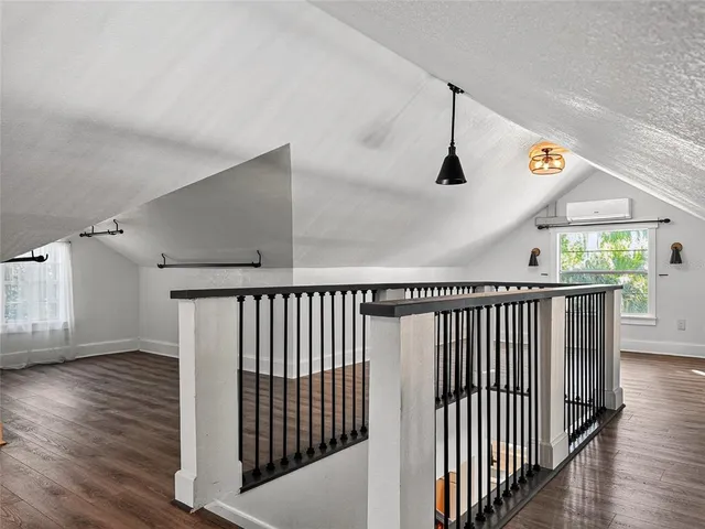 $2,500 | 1016 East Washington Avenue, Eustis, FL 32726