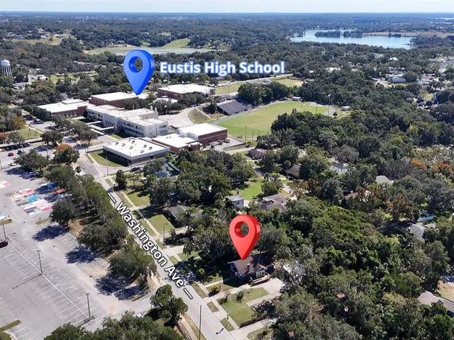 $2,500 | 1016 East Washington Avenue, Eustis, FL 32726