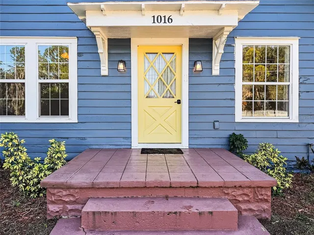 $2,500 | 1016 East Washington Avenue, Eustis, FL 32726