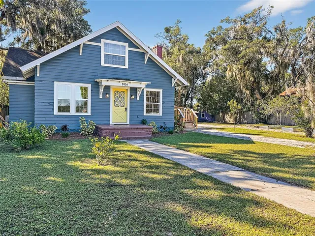 $2,500 | 1016 East Washington Avenue, Eustis, FL 32726