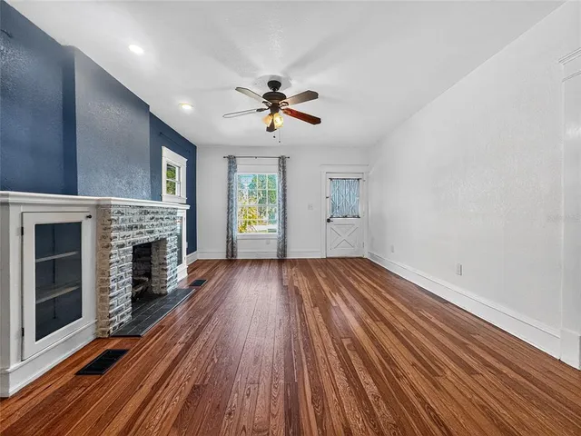 $2,500 | 1016 East Washington Avenue, Eustis, FL 32726