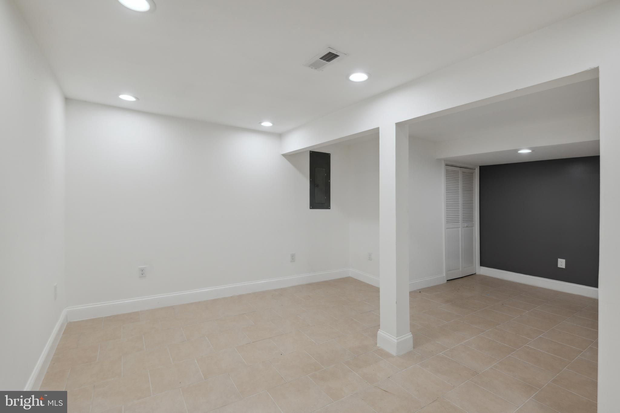 3833 Reisterstown Road Baltimore, MD 21215 - Photo 19 of 25