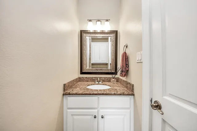 $1,849,000 | 5701 Sugar Hill Drive, Houston, TX 77057