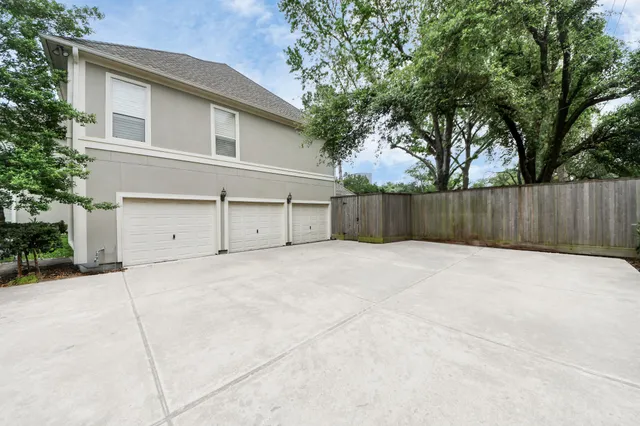 $1,849,000 | 5701 Sugar Hill Drive, Houston, TX 77057