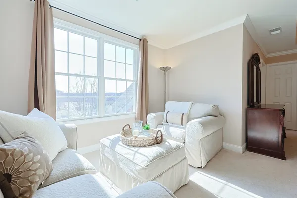 $1,550,000 | 3 York Circle, Walpole, MA 02032