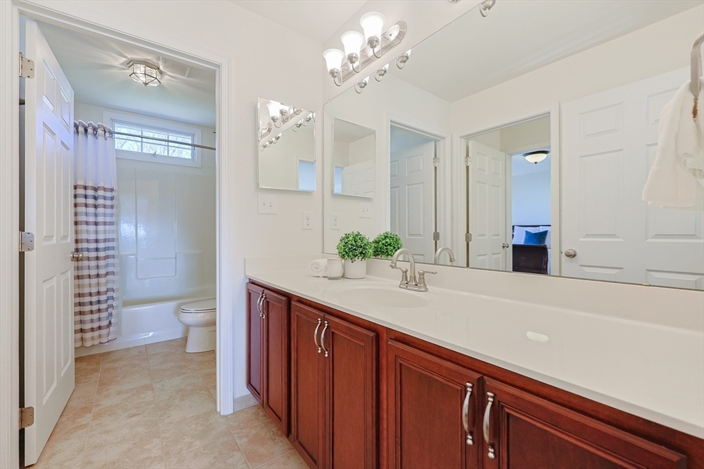 3 York Circle Walpole, MA 02032 - Photo 31 of 41