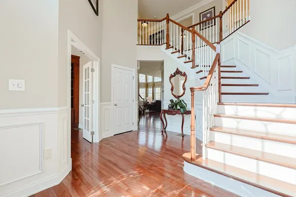 $1,550,000 | 3 York Circle, Walpole, MA 02032