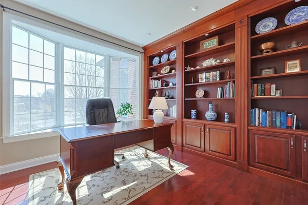 $1,550,000 | 3 York Circle, Walpole, MA 02032