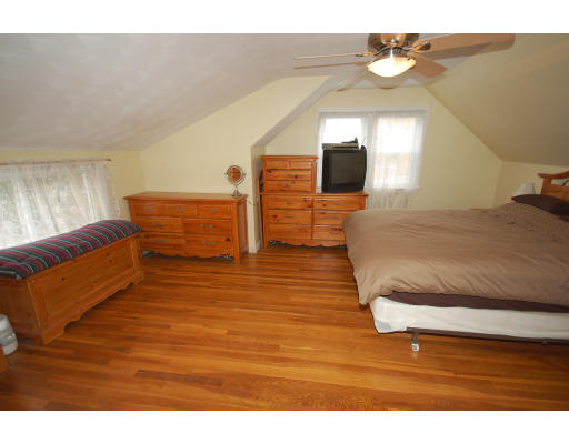 24 Old Tavern Road Wayland, MA 01778 - Photo 7 of 7 Gallery Image 7