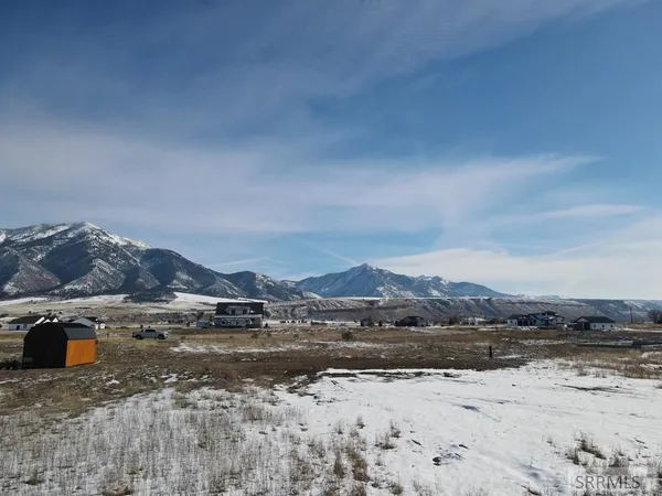 $275,000 | 162 South River Run, Irwin, ID 83428