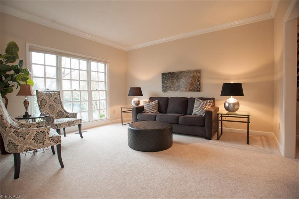 1703 Chickadee Point High Point, NC 27262 - Photo 3 of 20 Gallery Image 3