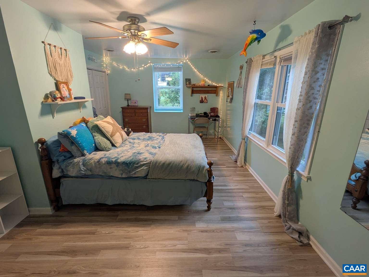 206 Robinhood Road Staunton, VA 24401 - Photo 5 of 20 Gallery Image 5