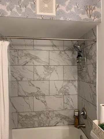 $78,500 | 2345 185th Court, Unit 16, Lansing, IL 60438