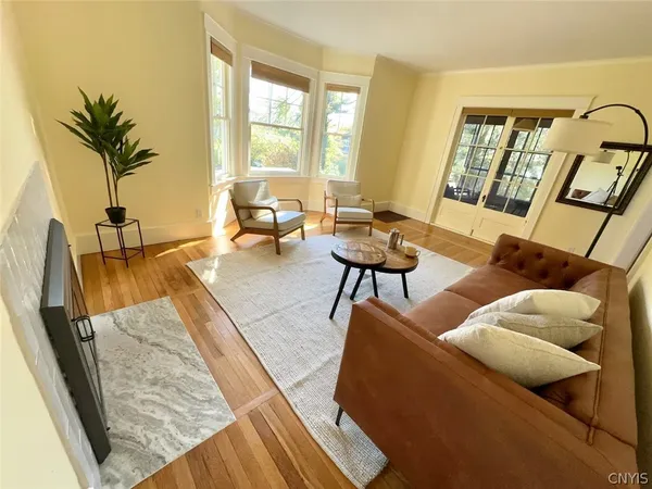 $2,800 | 608 Ackerman Avenue, Syracuse, NY 13210