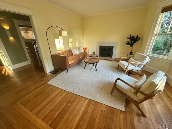 $2,800 | 608 Ackerman Avenue, Syracuse, NY 13210