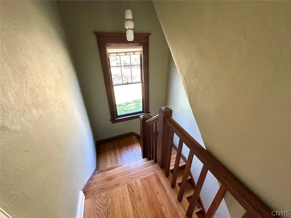 $2,800 | 608 Ackerman Avenue, Syracuse, NY 13210