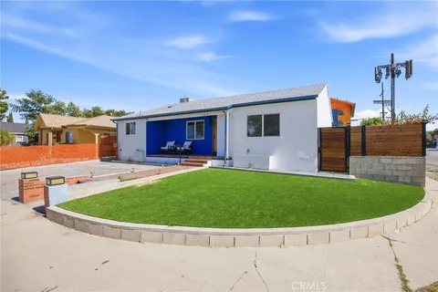 $4,800 | 17660 Martha Street, Encino, CA 91316