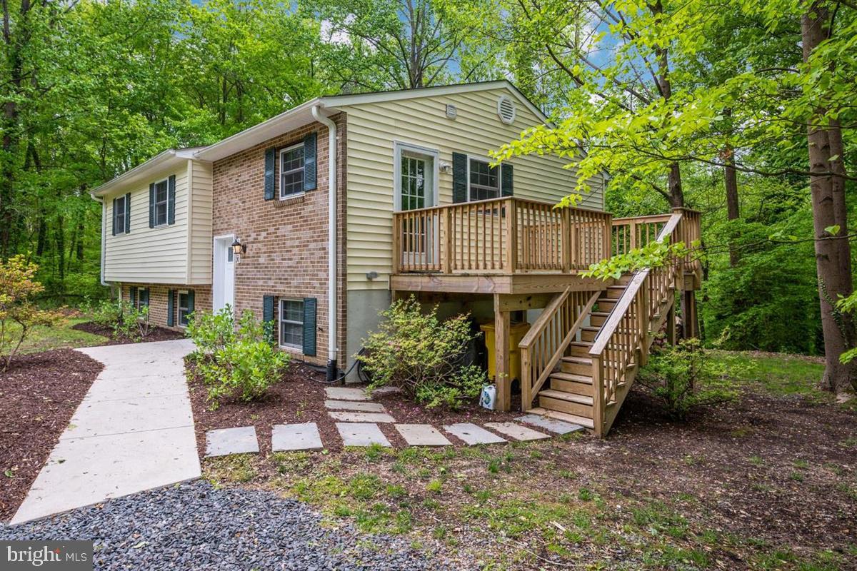 1450 Gilbert Road Arnold, MD 21012 - Photo 2 of 30 Gallery Image 2