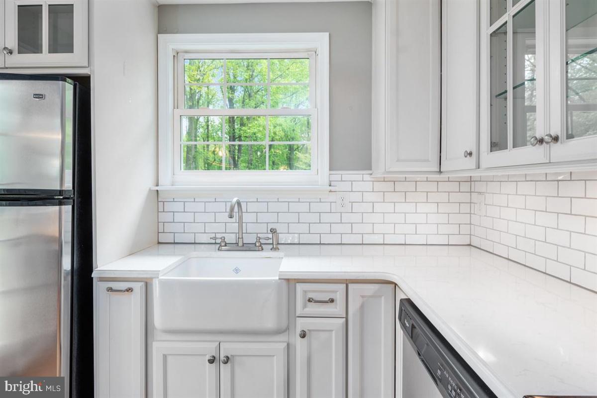 1450 Gilbert Road Arnold, MD 21012 - Photo 6 of 30 Gallery Image 6
