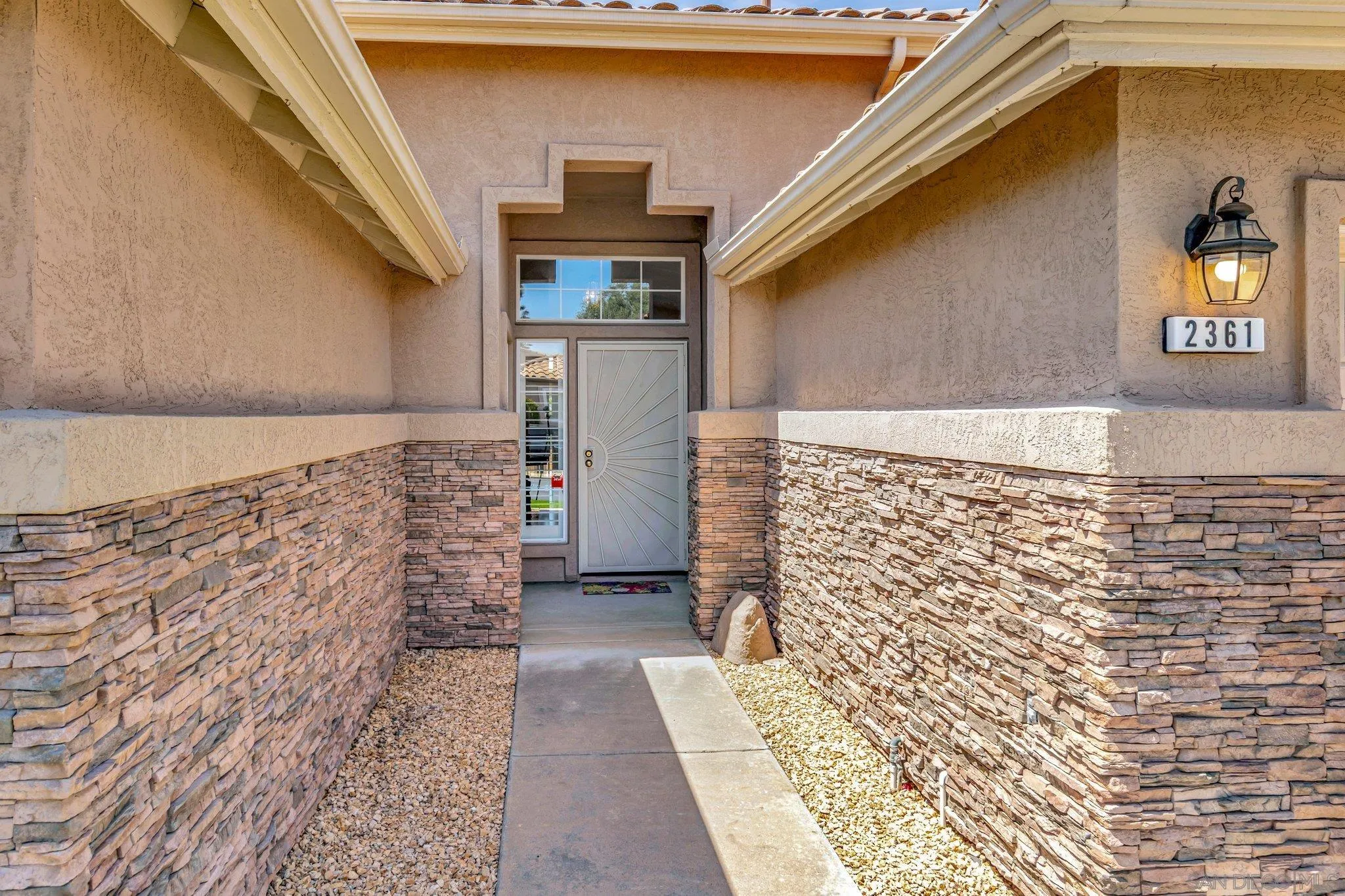 2361 Columbine Road Alpine, CA 91901 - Photo 2 of 34