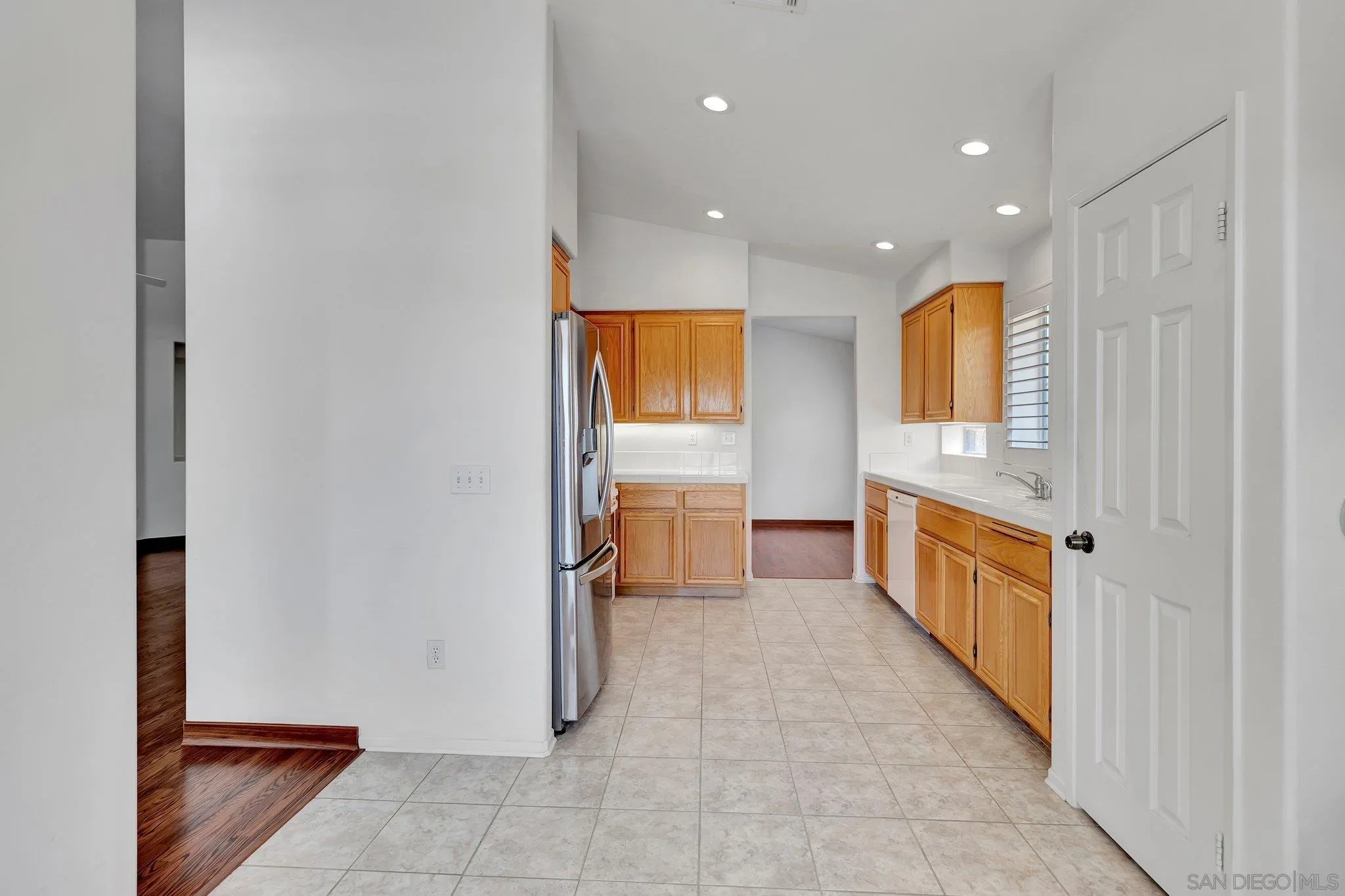 2361 Columbine Road Alpine, CA 91901 - Photo 10 of 34