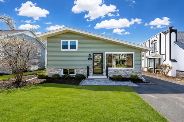 $649,900 | 646 Babcock Avenue, Elmhurst, IL 60126