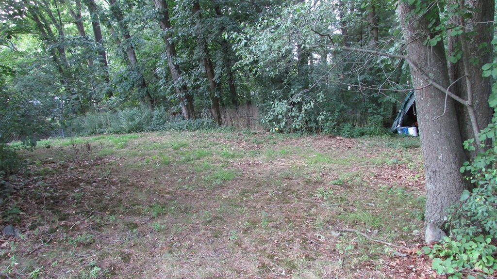 308 Salem Road Billerica, MA 01821 - Photo 9 of 32 Gallery Image 9