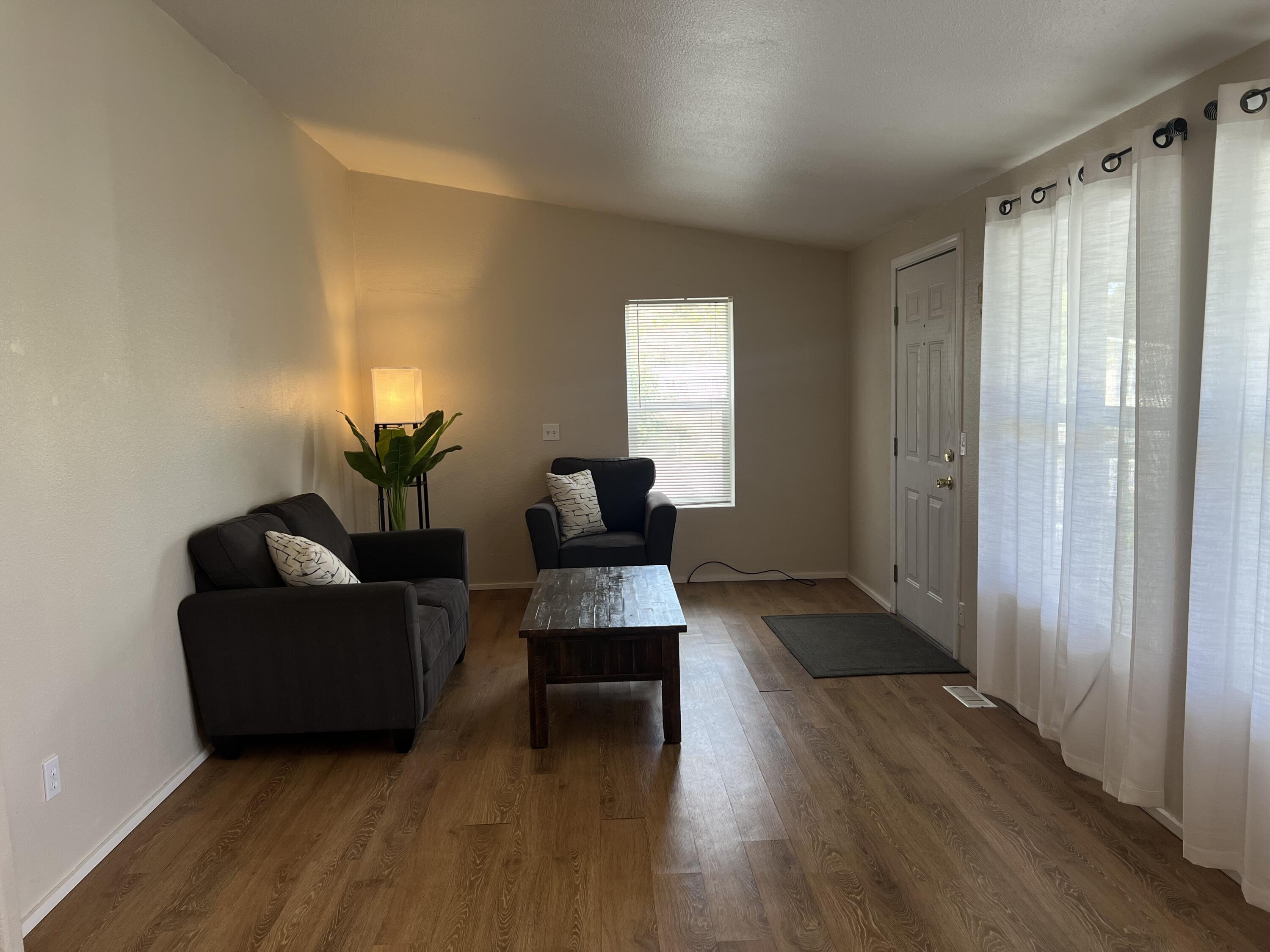6850 Downing Road, Unit 25 Central Point, OR 97502 - Photo 4 of 27
