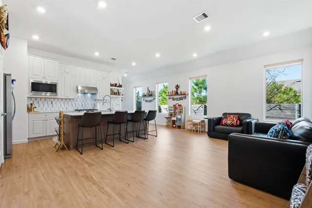 $2,500 | 15623 Red Panda Road, Conroe, TX 77302