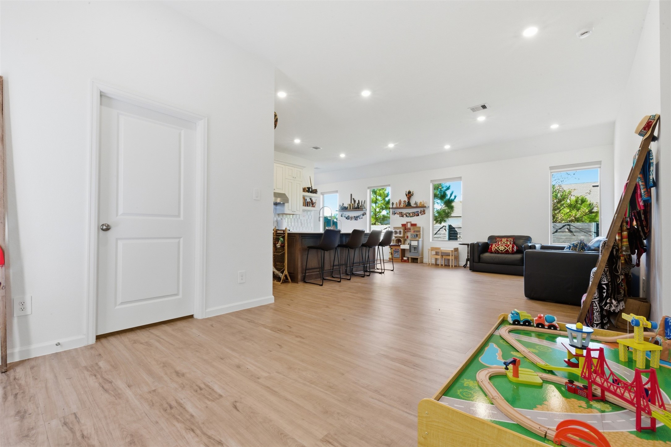 15623 Red Panda Road Conroe, TX 77302 - Photo 7 of 15