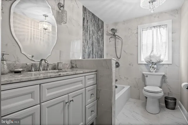 $479,900 | 122 Hamilton Road, Marlton, NJ 08053