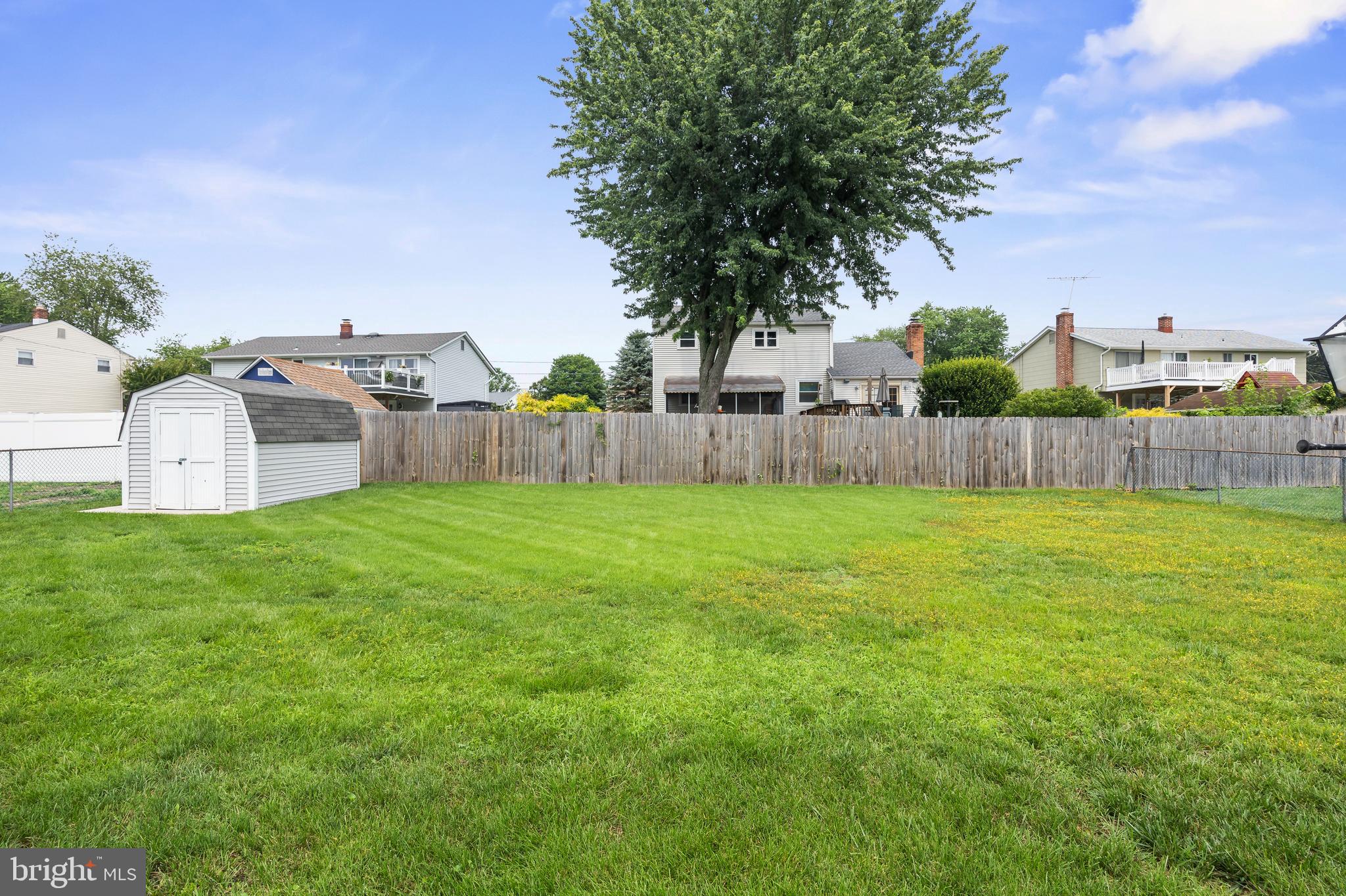 122 Hamilton Road Marlton, NJ 08053 - Photo 25 of 25 a view of a backyard with large trees