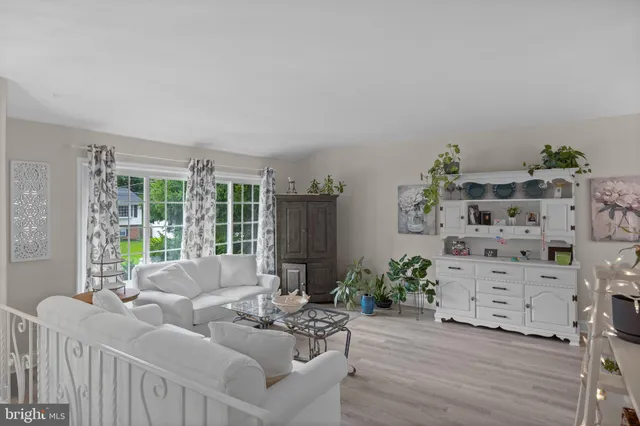 $479,900 | 122 Hamilton Road, Marlton, NJ 08053