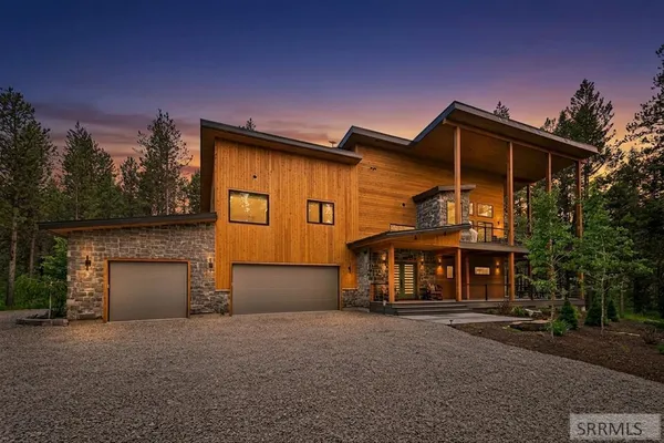 $1,550,000 | 4327 Bridger Ridge, Ashton, ID 83420