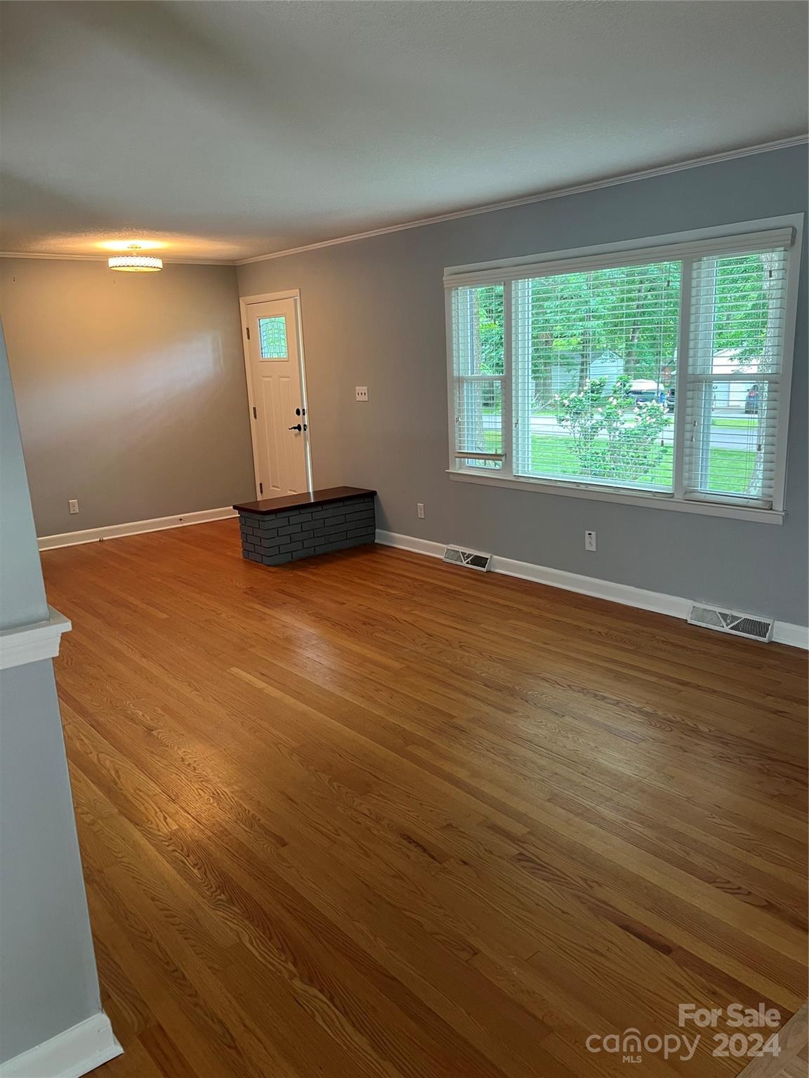 1007 3rd Street Southeast Conover, NC 28613 - Photo 5 of 19 Gallery Image 5