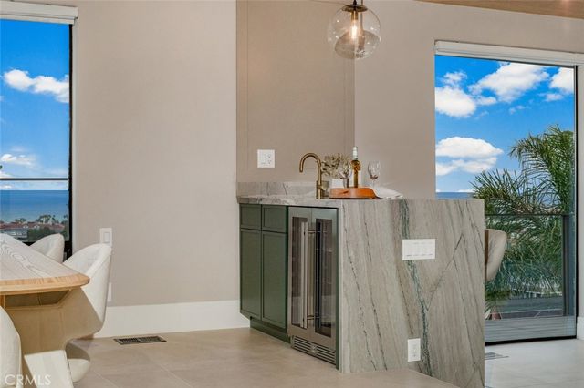 $6,700,000 | 25102 Alicia Drive, Dana Point, CA 92629