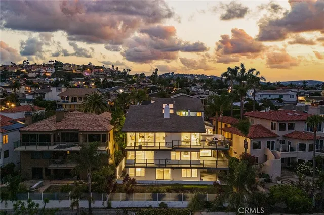 $6,700,000 | 25102 Alicia Drive, Dana Point, CA 92629