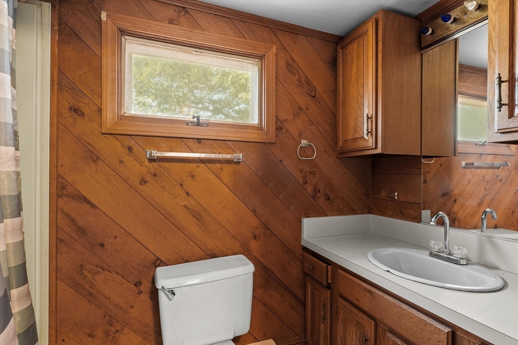 30 Crimson Road Billerica, MA 01821 - Photo 23 of 35