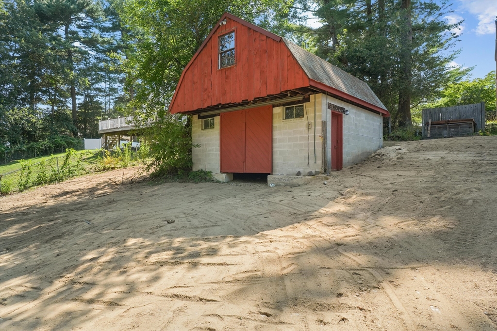 30 Crimson Road Billerica, MA 01821 - Photo 33 of 35
