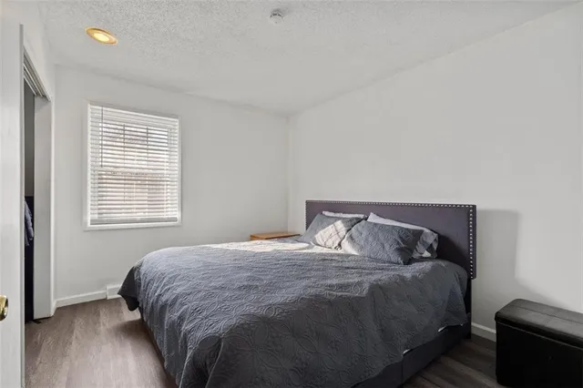 $300,000 | 1508 South Pawnee Circle, Olathe, KS 66062