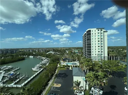 $935,000 | 420 Cove Tower Drive, Unit 804, Naples, FL 34110
