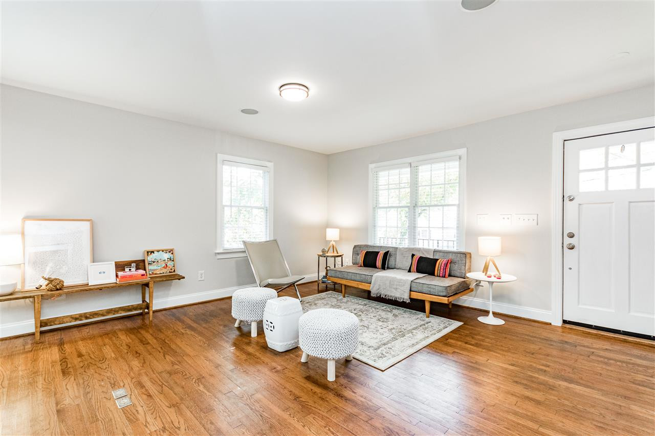 1718 Bennett Street Raleigh, NC 27604 - Photo 5 of 23 Photo 5