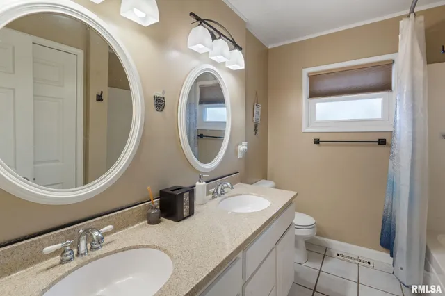 $290,000 | 3309 33rd Ave Court, Rock Island, IL 61201