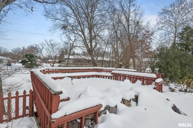 $290,000 | 3309 33rd Ave Court, Rock Island, IL 61201