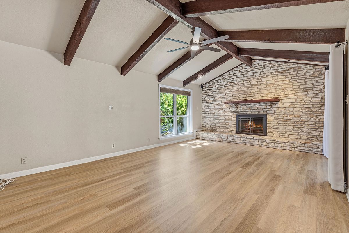 2002 Terry Lane Georgetown, TX 78628 - Photo 4 of 34