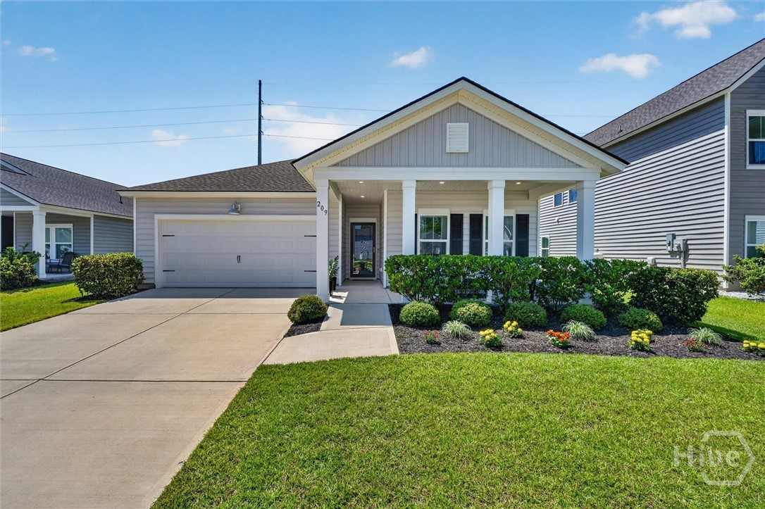 209 Lillian Street Rincon, GA 31326 - Photo 2 of 45