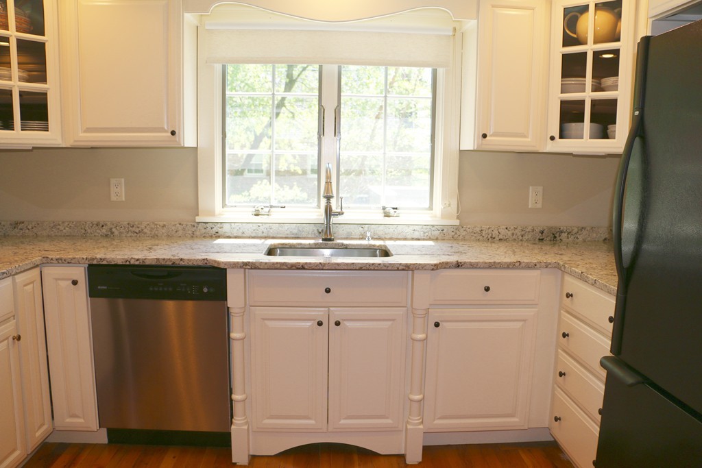 13 Spruce Road Reading, MA 01867 - Photo 15 of 30 Gallery Image 15