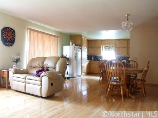 545 12th Street Southwest Faribault, MN 55021 - Photo 6 of 10 Gallery Image 6
