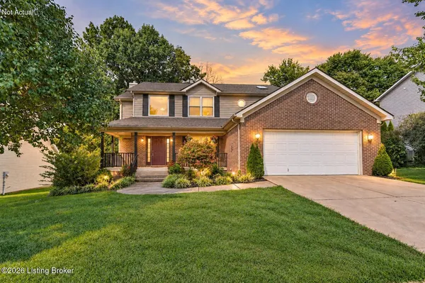 $399,500 | 140 Lincoln Station Drive, Simpsonville, KY 40067