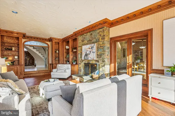 $8,500 | 9939 Bentcross Drive, Potomac, MD 20854